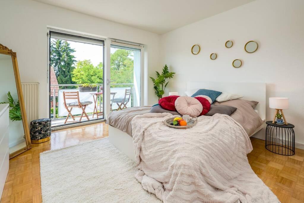 Eg Rechts -Wunderschone 80M² Grosse 3-Zimmer City Wohnung Nahe Salzburg Фрайлассінг Екстер'єр фото
