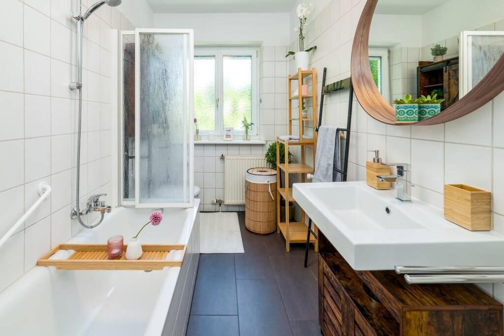 Eg Rechts -Wunderschone 80M² Grosse 3-Zimmer City Wohnung Nahe Salzburg Фрайлассінг Екстер'єр фото